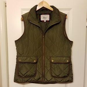 G. H. Bass Olive Green Vest